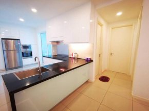 TS HomeStay (3Rooms,Free Parking & Wifi,Malacca.)